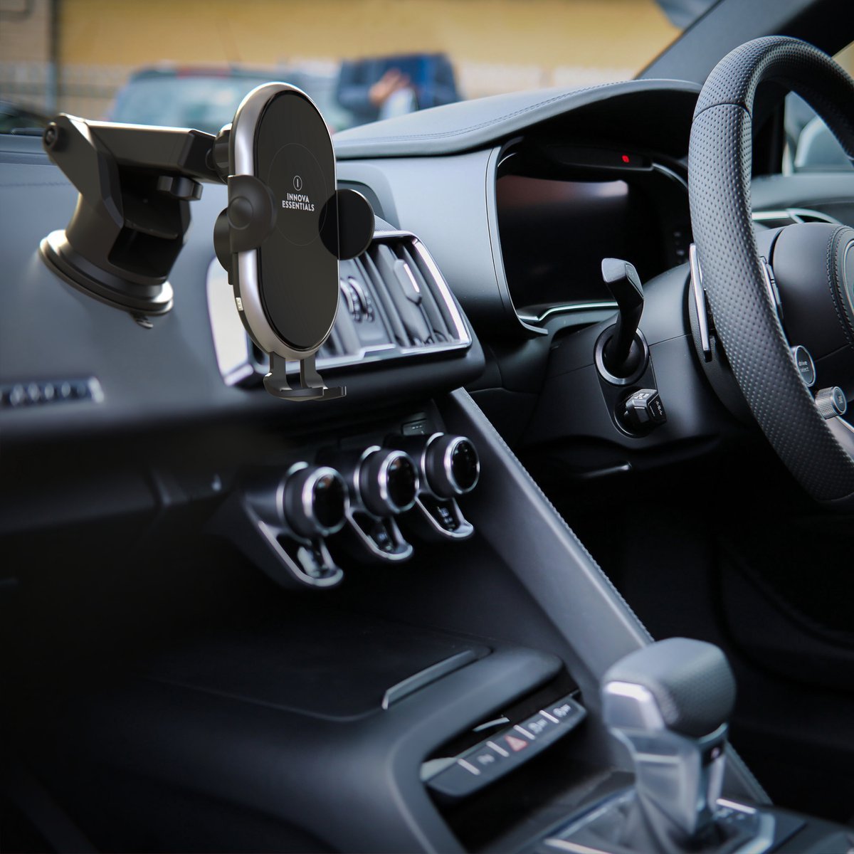 Innova Telefoonhouder met Qi Draadloze Oplader Auto (15 Watt Autolader) - Innova EssentialsInnova Essentials